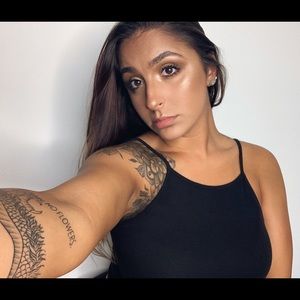 Meet your Posher, Gina